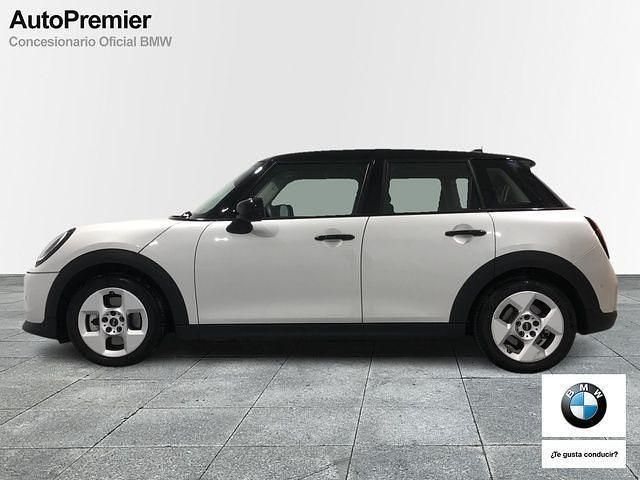 Usado Mini Cooper Essential 156 CV (114 kW) 2025 Blanco Utilitario