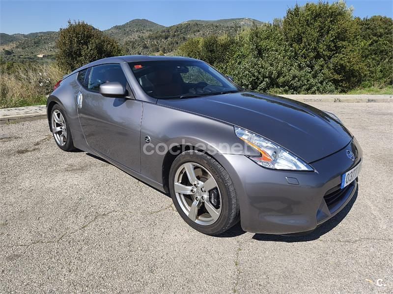 Usado Nissan 370Z Pack 331 CV (243 kW) 2010 Gris / plata Coupe