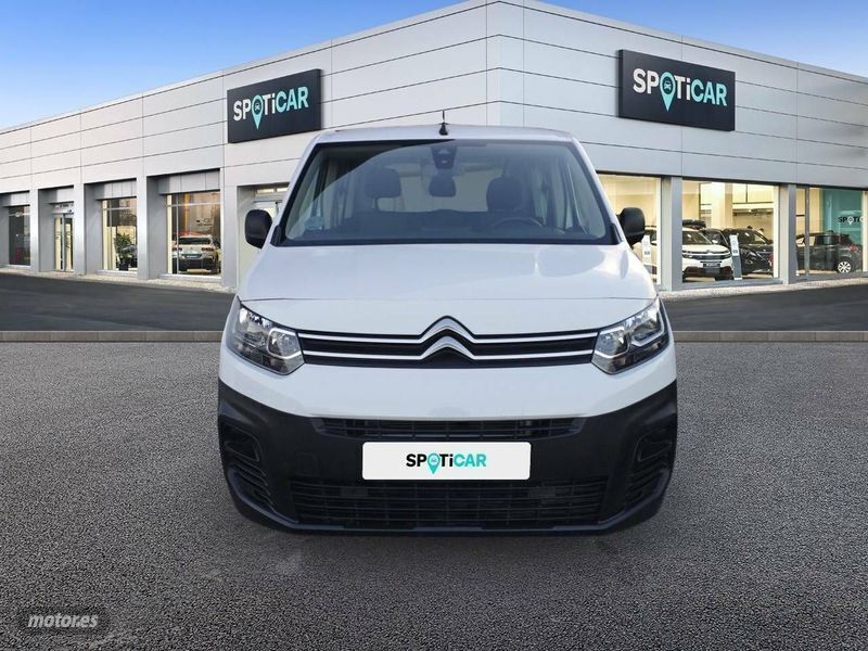 Usado Citroën Berlingo Live 102 CV (75 kW) 2020 Blanco Monovolumen