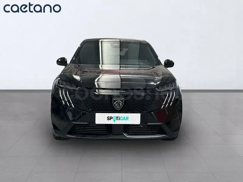 Usado Peugeot 3008 Allure 136 CV (100 kW) 2024 Negro SUV