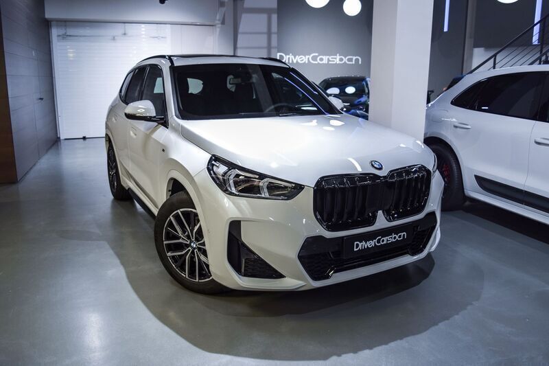 Blanco Usado 2025 BMW X1 M Sport SUV | 43.900 € (Super precio) - Imagen 1/4