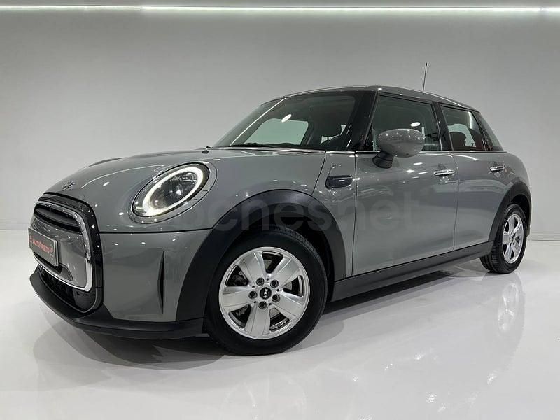 Usado Mini Cooper 136 CV (100 kW) 2022 Gris / plata Utilitario