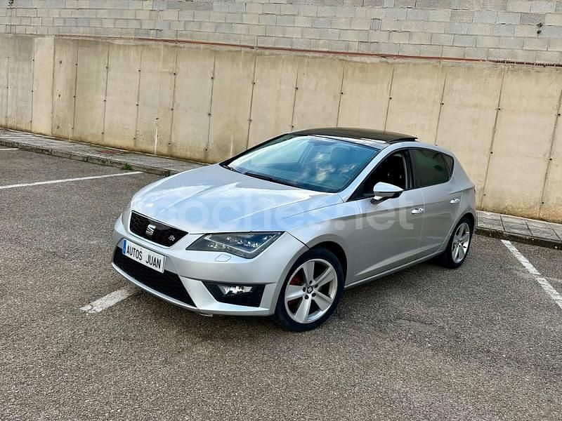Gris / plata Usado 2014 Seat Leon FR Berlina | 10.990 € (Buen precio) - Imagen 1/4
