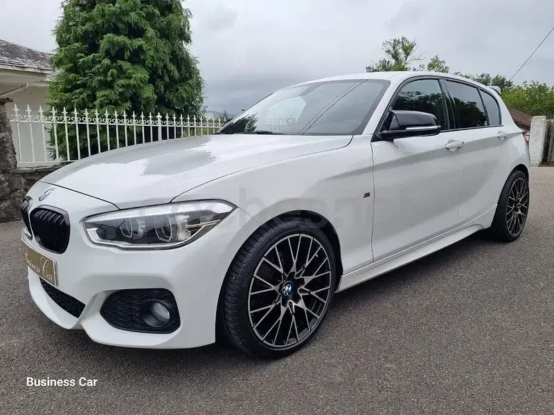 Usado BMW 120 Comfort Edition 177 CV (130 kW) 2015 Blanco Utilitario