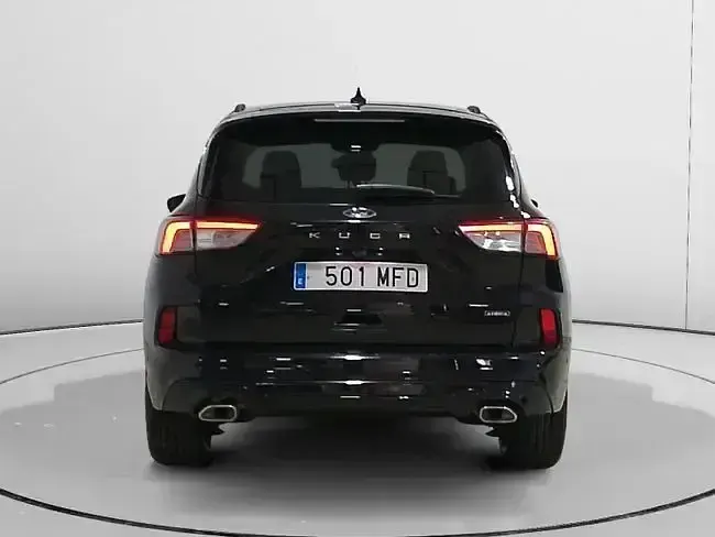 Usado Ford Kuga ST-Line 225 CV (165 kW) 2023 Negro SUV