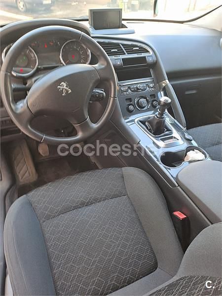 Negro Usado 2016 Peugeot 3008 Crossway Berlina | 8500 € (Super precio) - Imagen 1/2