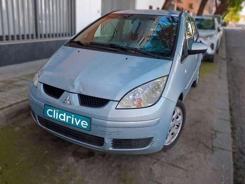 Usado Mitsubishi Colt Intense 95 CV (69 kW) 2006 Blanco Utilitario
