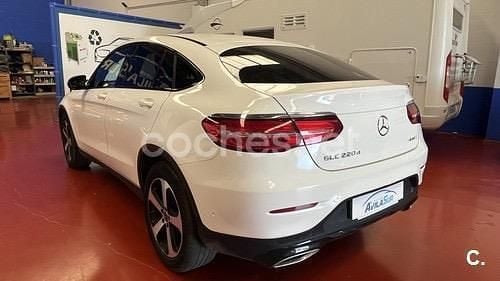 Usado Mercedes GLC220 194 CV (142 kW) 2018 Blanco Coupe