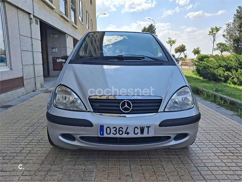 Gris / plata Usado 2004 Mercedes A170 Classic Monovolumen | 3700 € (Precio justo) - Imagen 1/4