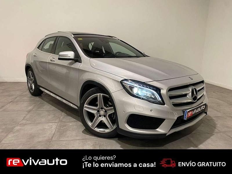Usado Mercedes GLA220 2014 Gris SUV