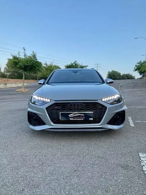 Usado Audi RS4 Ambiente 450 CV (330 kW) 2021 Gris Familiar