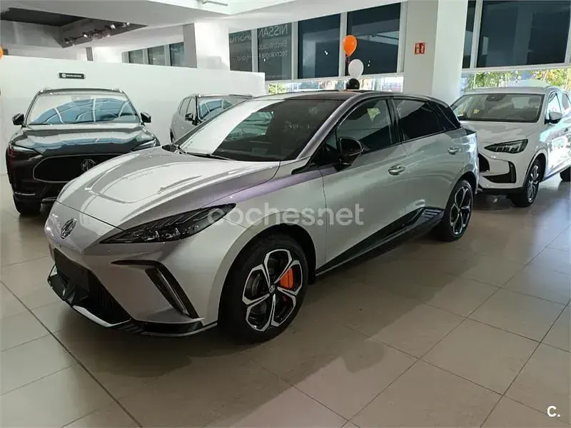 Usado MG MG4 EV 319 kW (435 CV) 2024 Eléctrico Utilitario