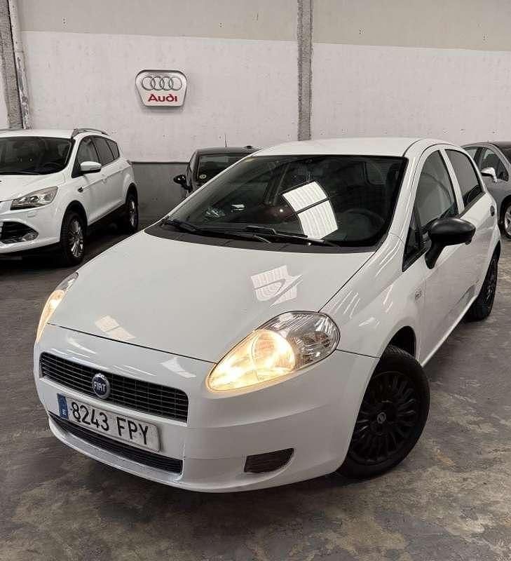 Blanco Usado 2007 Fiat Punto Feel Utilitario | 2950 € (Super precio) - Imagen 1/4