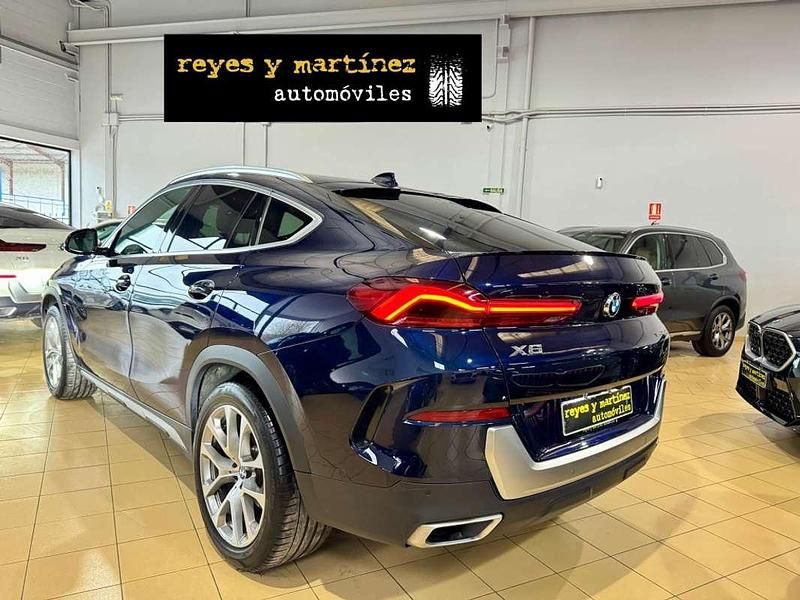 Usado BMW X6 M Sport 340 CV (250 kW) 2022 Azul SUV