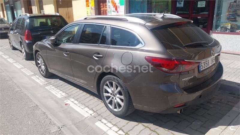 Etiqueta c (verde) Usado 2016 Mazda 6 Luxury Familiar | 9995 € (Precio justo) - Imagen 1/4
