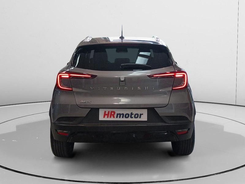Usado Mitsubishi ASX Motion 91 CV (66 kW) 2023 Gris SUV