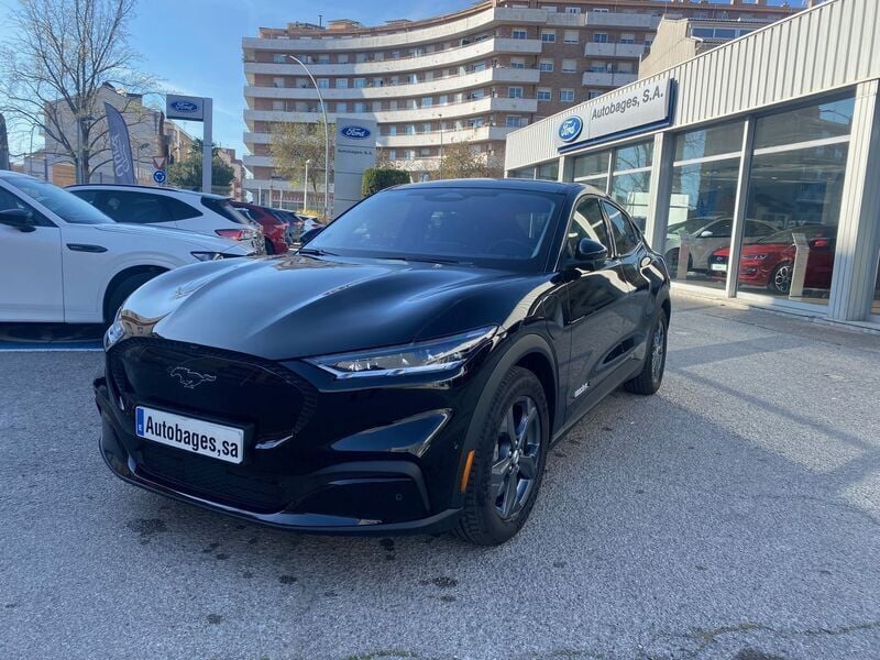 Negro Usado 2022 Ford Mustang Mach-E SUV | 39.500 € (Buen precio) - Imagen 1/4