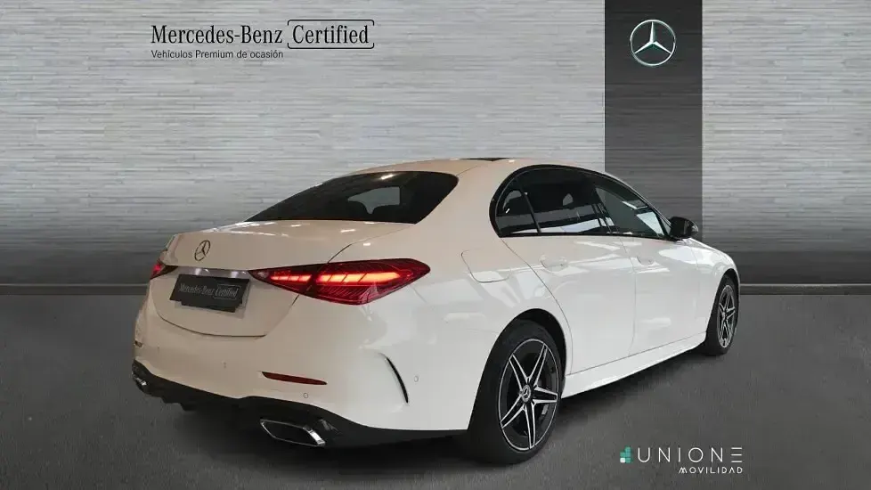 Usado Mercedes C300 313 CV (230 kW) 2025 Blanco Berlina