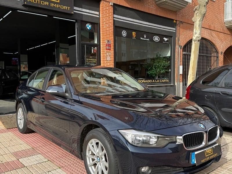 Usado BMW 316 Comfort Edition 116 CV (85 kW) 2015 Azul Berlina