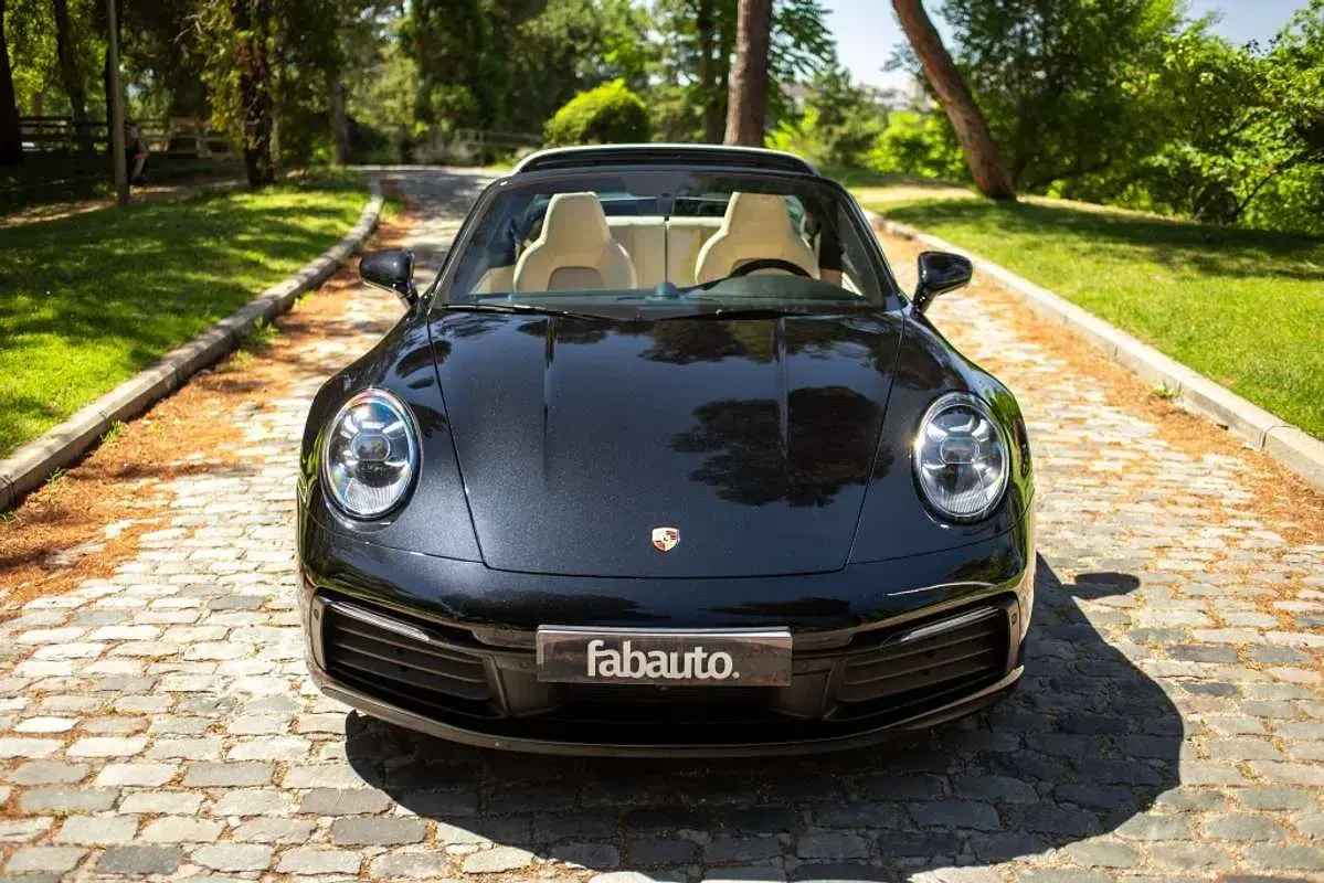 Usado Porsche 992 385 CV (283 kW) 2024 Negro Coupe