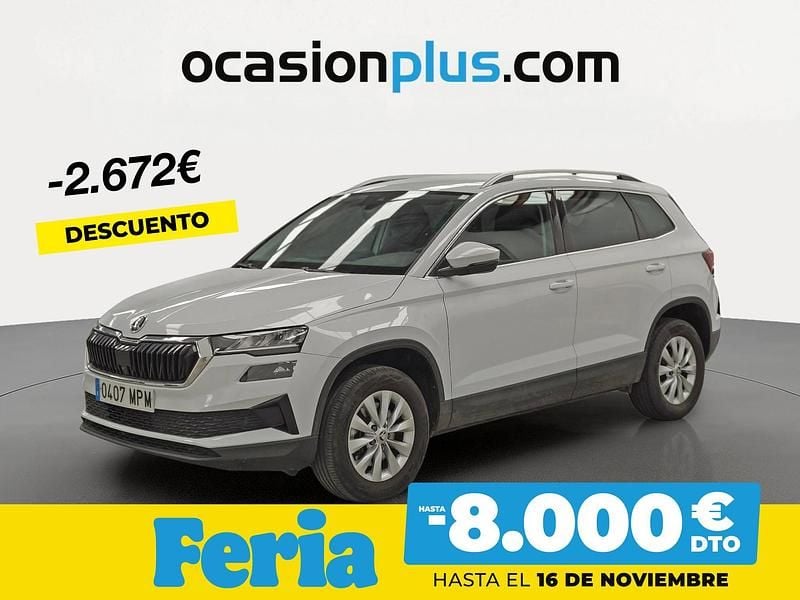 Blanco Usado 2024 Skoda Karoq Selection SUV | 27.490 € (Precio justo) - Imagen 1/4