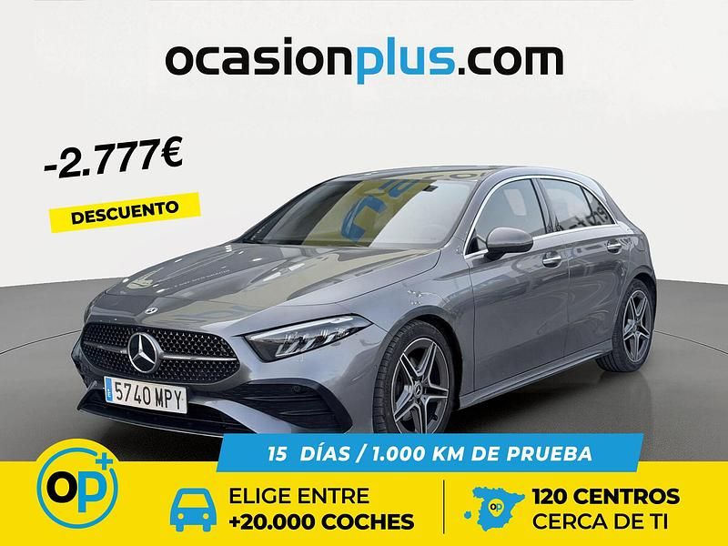 Usado Mercedes A180 136 CV (100 kW) 2024 Gris