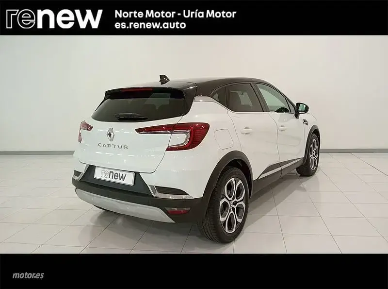 Usado Renault Captur Techno 140 CV (102 kW) 2023 Blanco SUV
