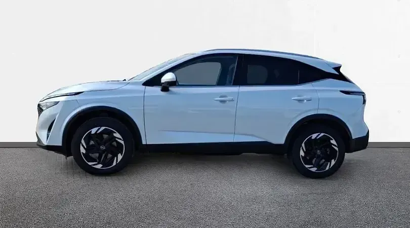 Usado Nissan Qashqai Acenta 140 CV (102 kW) 2025 Lunar white (perlada) SUV
