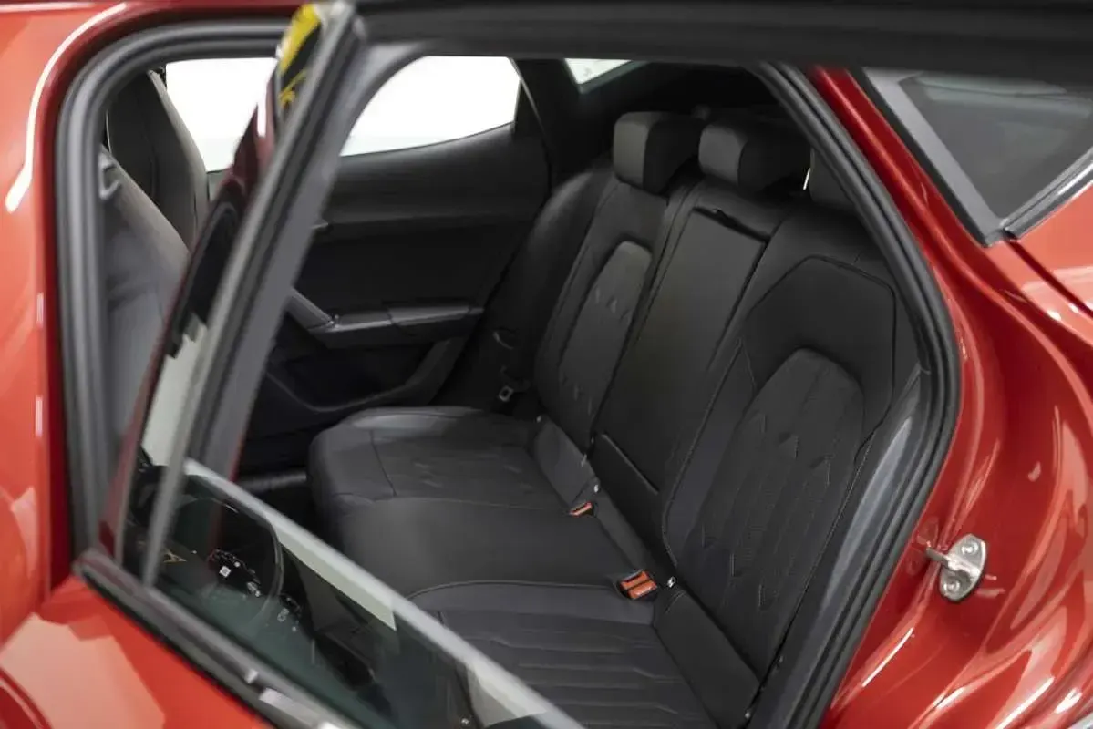 Usado Cupra Formentor VZ 245 CV (180 kW) 2023 Burdeos SUV