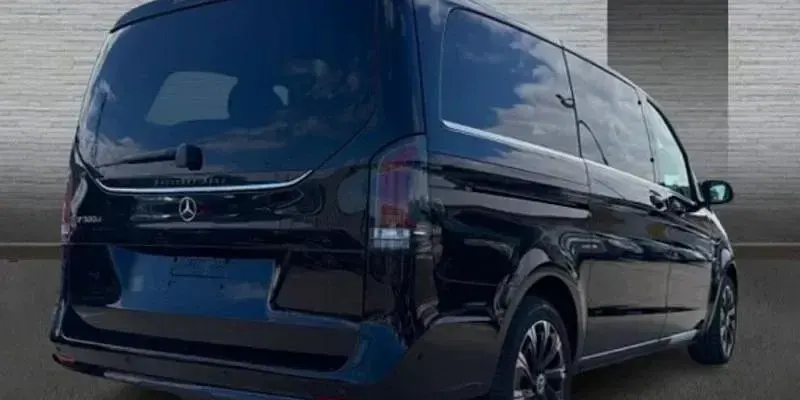 Nieuw Mercedes V300 Avantgarde 237 PK (174 kW) 2026 Zwart MPV