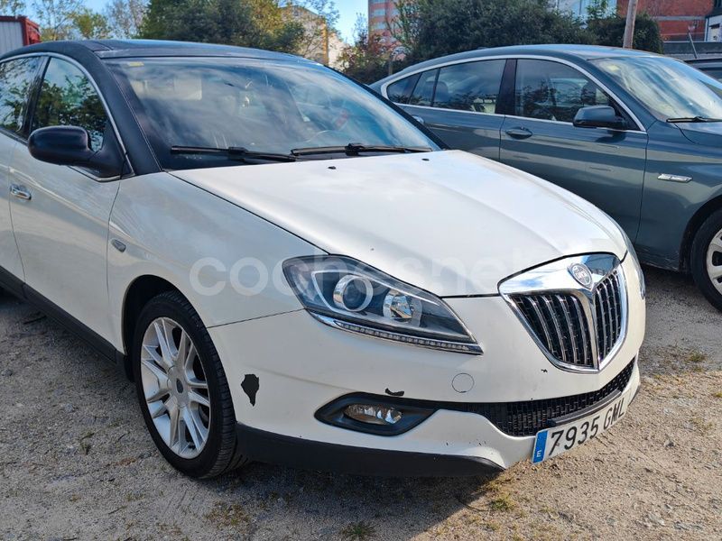 Blanco Usado 2008 Lancia Delta Berlina | 3490 € - Imagen 1/4