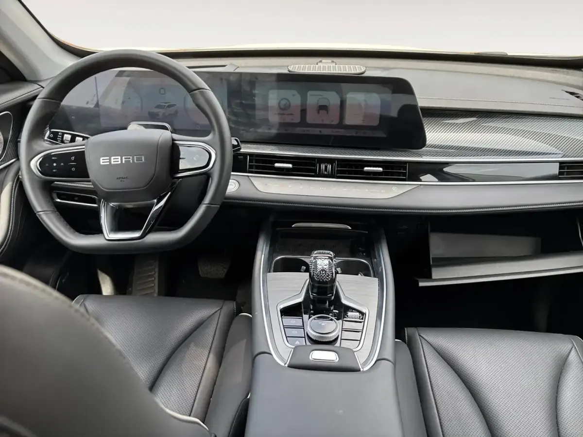 Usado Ebro s700 147 CV (108 kW) 2025 Blanco SUV