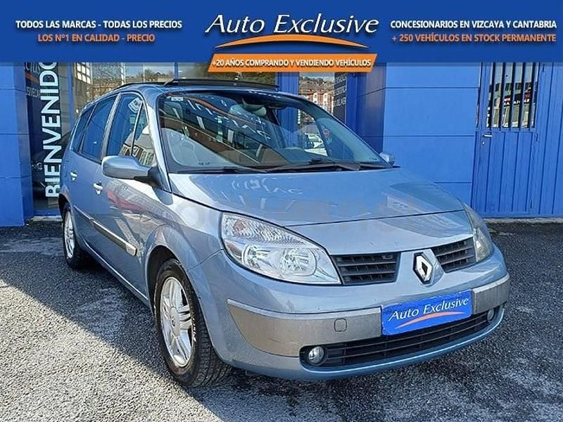 Usado Renault Scénic II Privilege 120 CV (88 kW) 2005 Azul Monovolumen