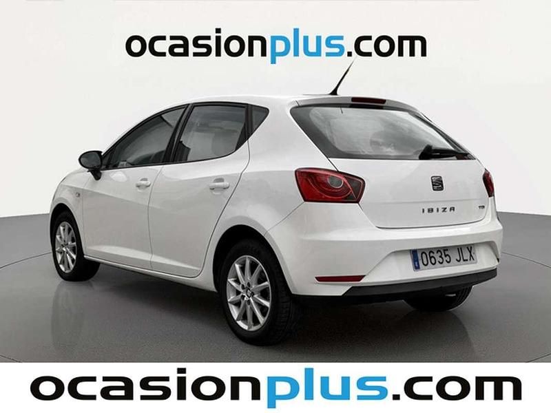 Usado Seat Ibiza Style 105 CV (77 kW) 2016 Blanco Utilitario