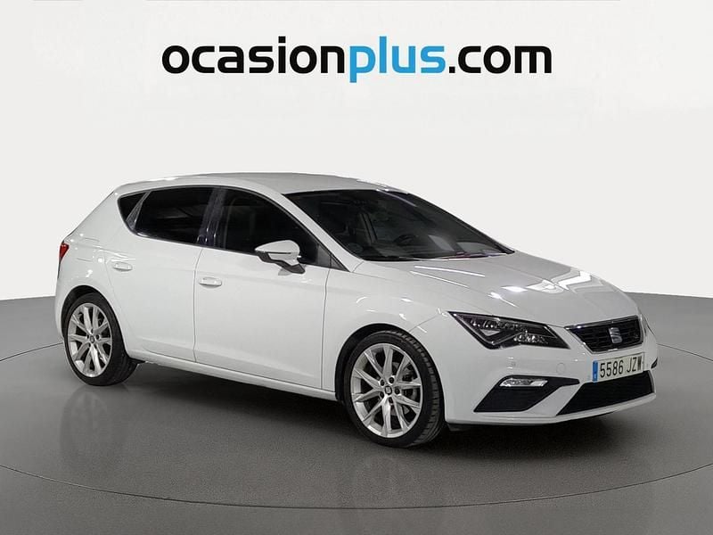 Usado Seat Leon FR 150 CV (110 kW) 2017 Blanco Utilitario
