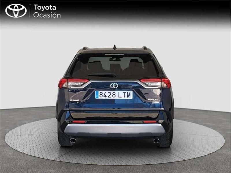 Usado Toyota RAV4 Hybrid Style 218 CV (160 kW) 2021 SUV