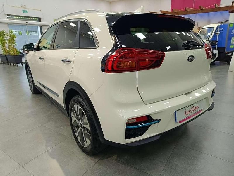 Usado Kia e-Niro 150 kW (204 CV) 2020 Blanco SUV