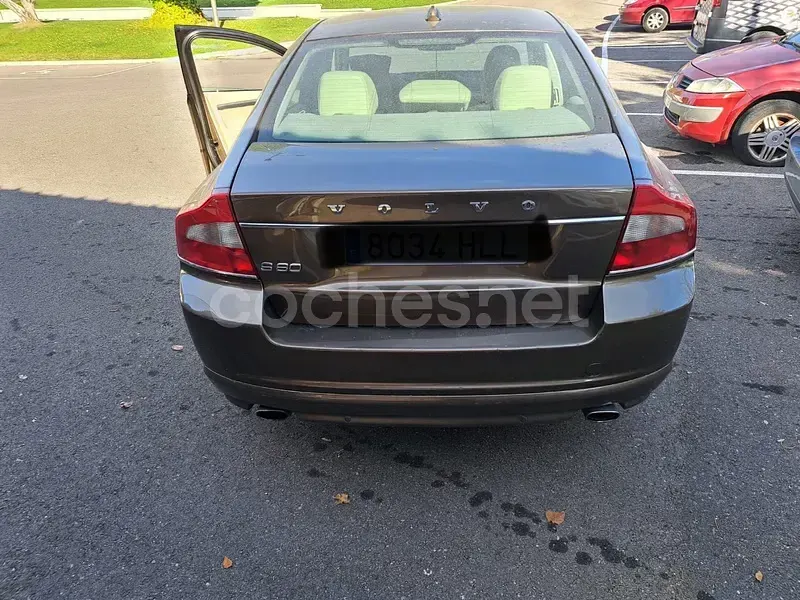 Usado Volvo S80 Momentum 215 CV (158 kW) 2012 Marrón Berlina