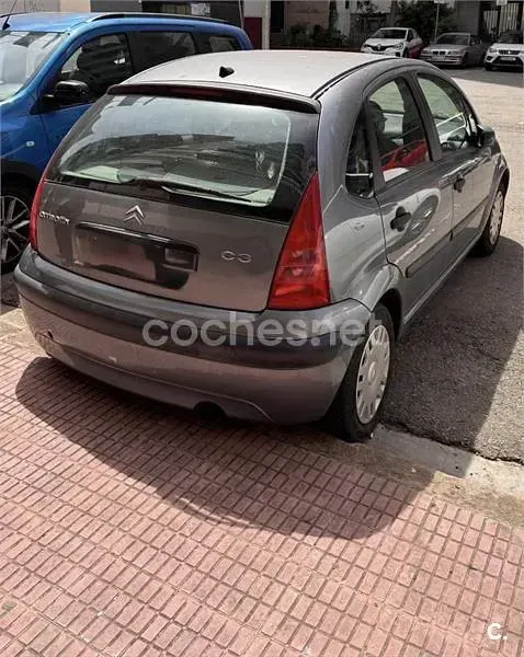 Usado Citroën C3 75 CV (55 kW) 2004 Gris / plata Berlina