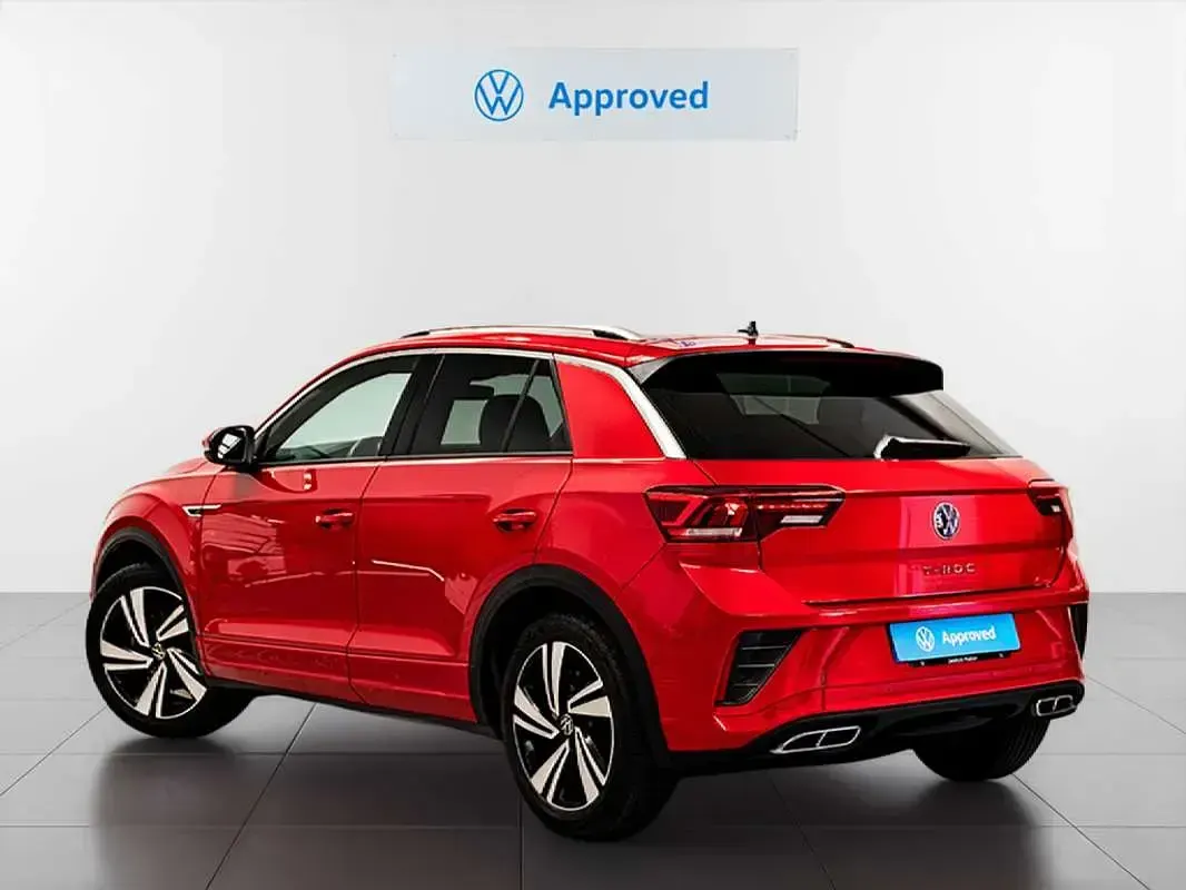 Usado VW T-Roc R-line 150 CV (110 kW) 2023 Rojo SUV