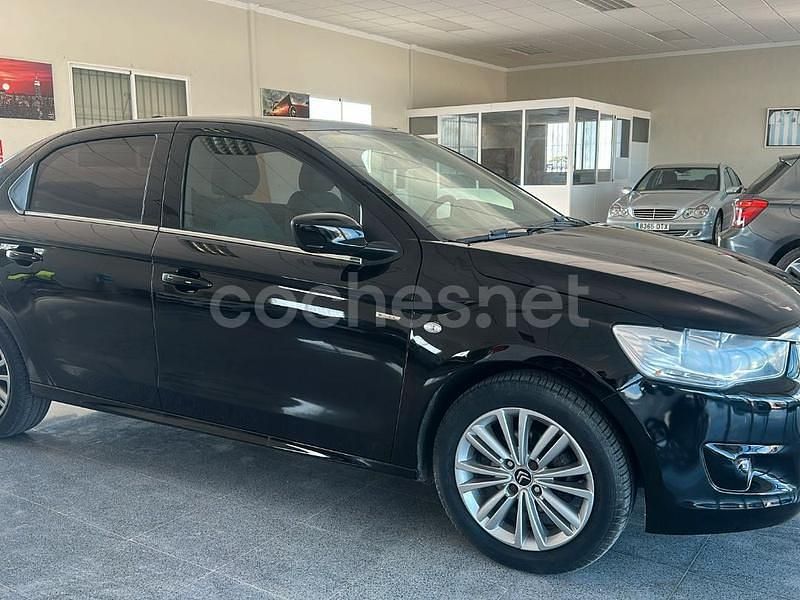 Negro Usado 2016 Citroën C-Elysee I Exclusive Berlina | 7700 € (Buen precio) - Imagen 1/4