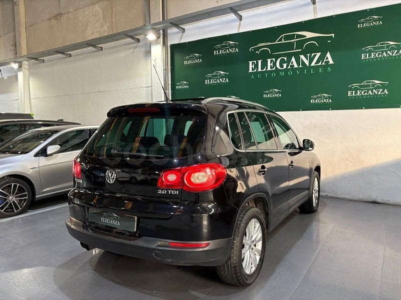 Usado VW Tiguan Sport 140 CV (102 kW) 2008 Negro SUV