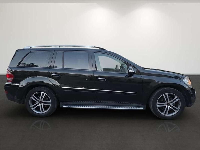 Usado Mercedes GL320 224 CV (164 kW) 2007 Negro SUV