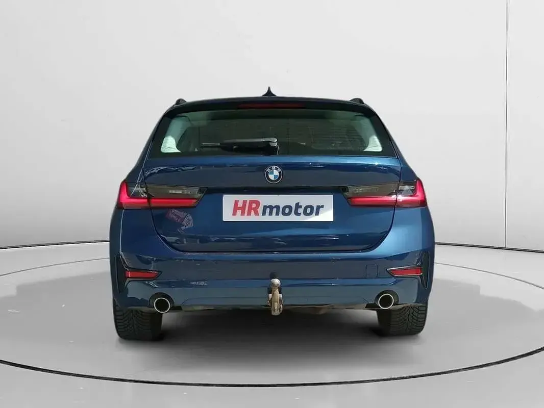 Usado BMW 318 Advantage 150 CV (110 kW) 2021 Azul Familiar