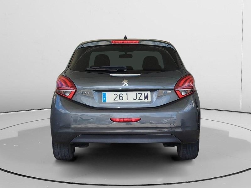 Usado Peugeot 208 Style 83 CV (61 kW) 2017 Gris Utilitario