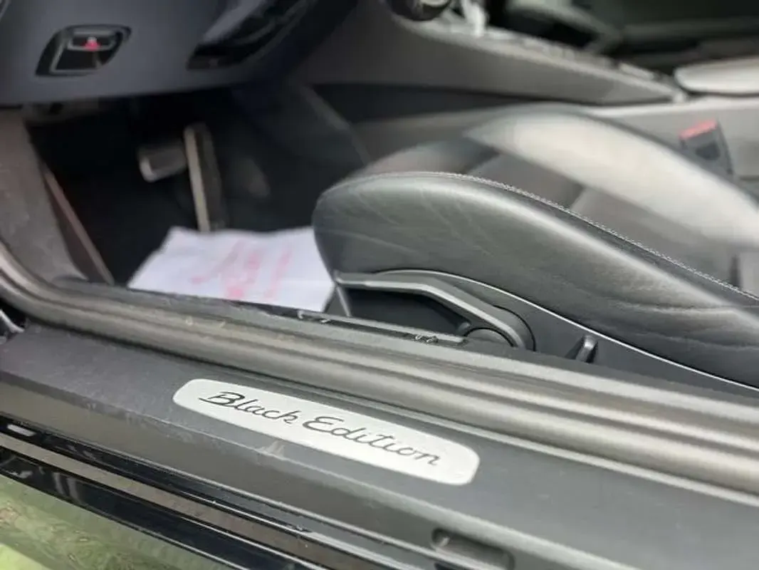 Usado Porsche Boxster Black Edition 265 CV (194 kW) 2016 Negro Descapotable