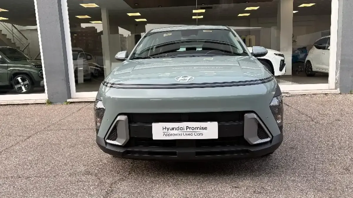 Usado Hyundai Kona 129 CV (94 kW) 2025 Verde SUV