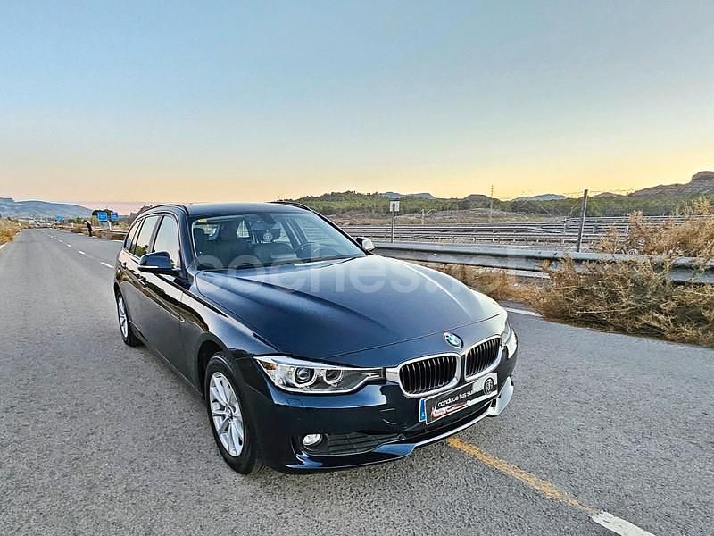 Azul Usado 2013 BMW 318 Sport Line Familiar | 13.990 € (Un poco caro) - Imagen 1/4