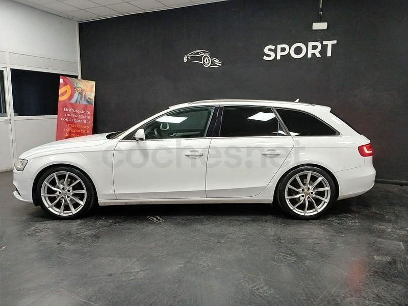Usado Audi A4 177 CV (130 kW) 2012 Blanco Familiar