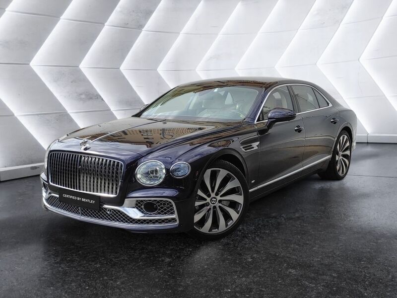 Azul metalizado Usado 2022 Bentley Flying Spur Berlina | 199.900 € - Imagen 1/4